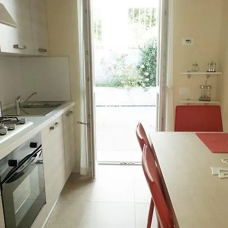 Vittoria Houses Relais *