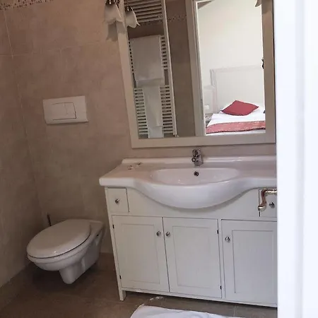 Vittoria Houses Relais *